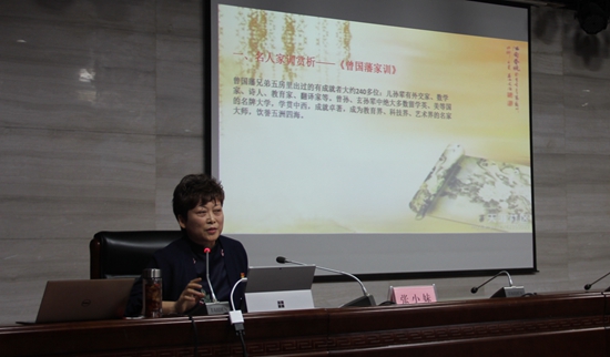 圖片關(guān)鍵詞 IMG_2734.JPG